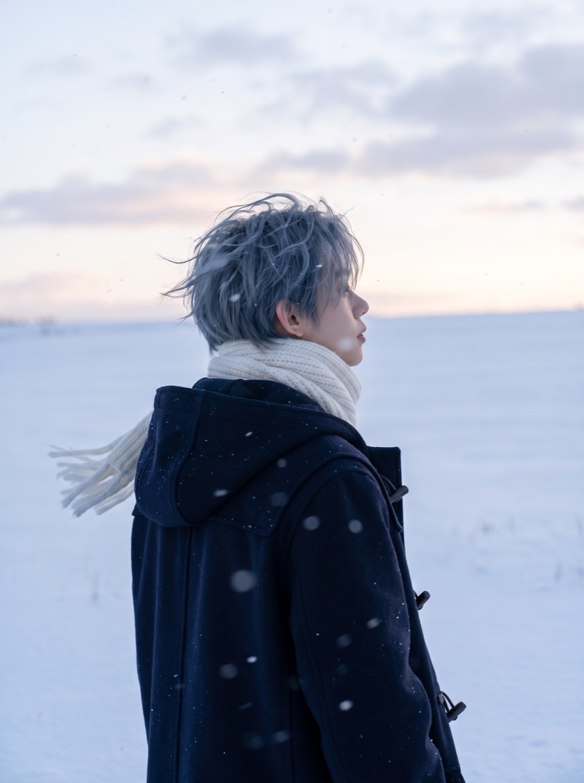 雪原に立つisana